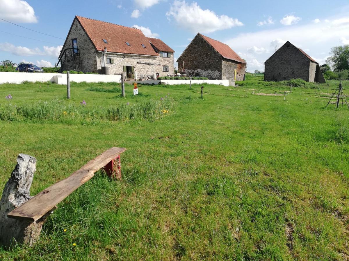 Le Monticule Panzió Tardes Kültér fotó